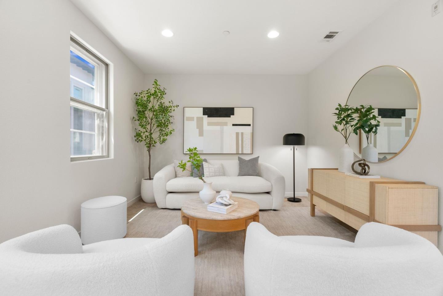 Detail Gallery Image 10 of 39 For 996 Cassia Pl, San Jose,  CA 95131 - 4 Beds | 3/1 Baths