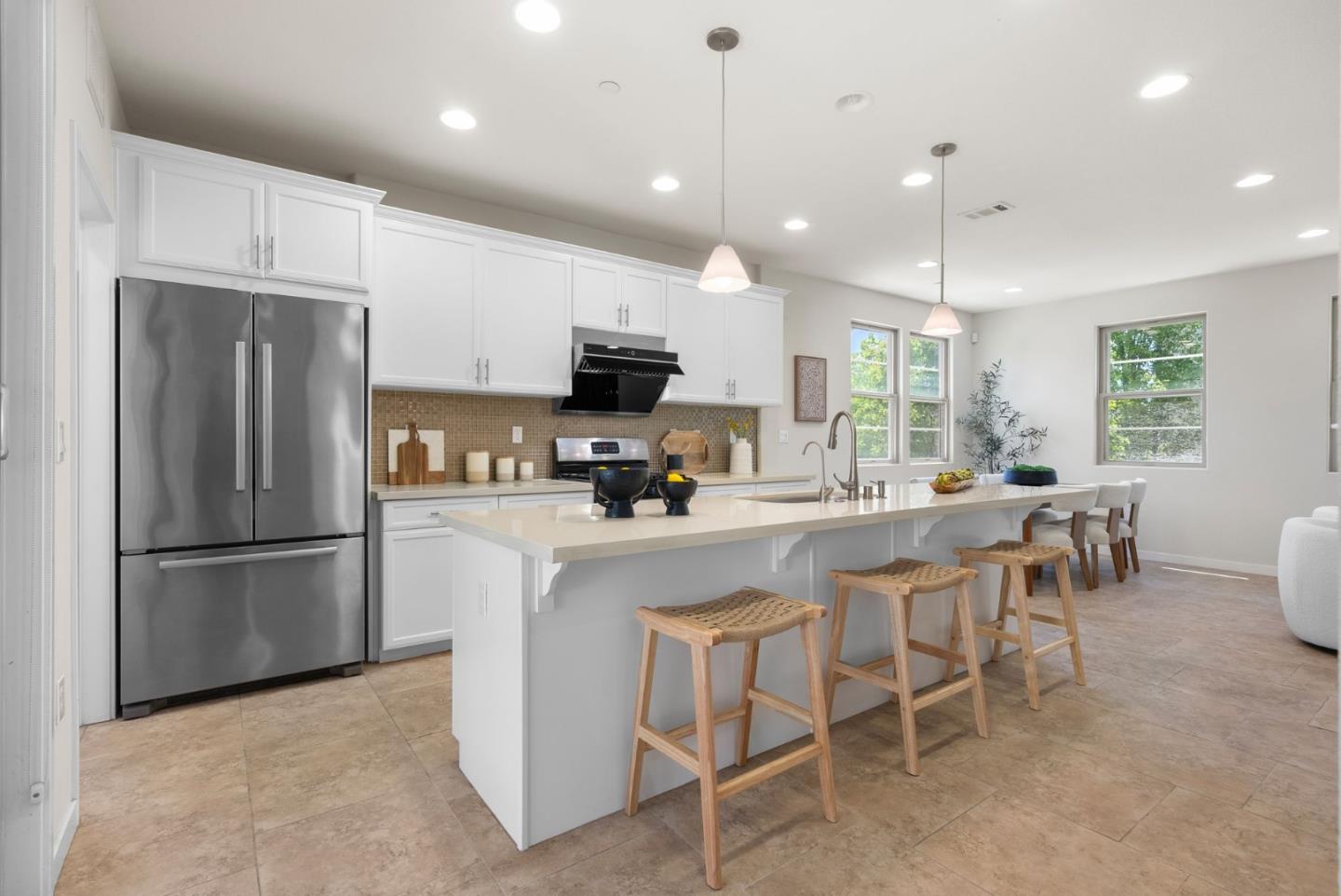 Detail Gallery Image 15 of 39 For 996 Cassia Pl, San Jose,  CA 95131 - 4 Beds | 3/1 Baths