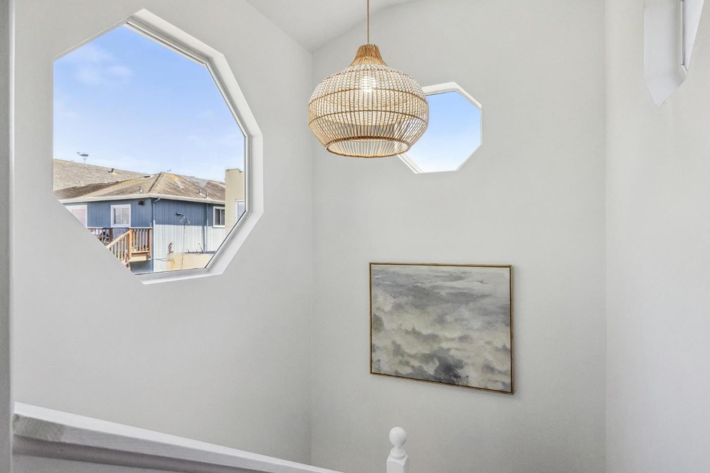 Detail Gallery Image 30 of 39 For 461 Dickman Ave, Monterey,  CA 93940 - 3 Beds | 2 Baths