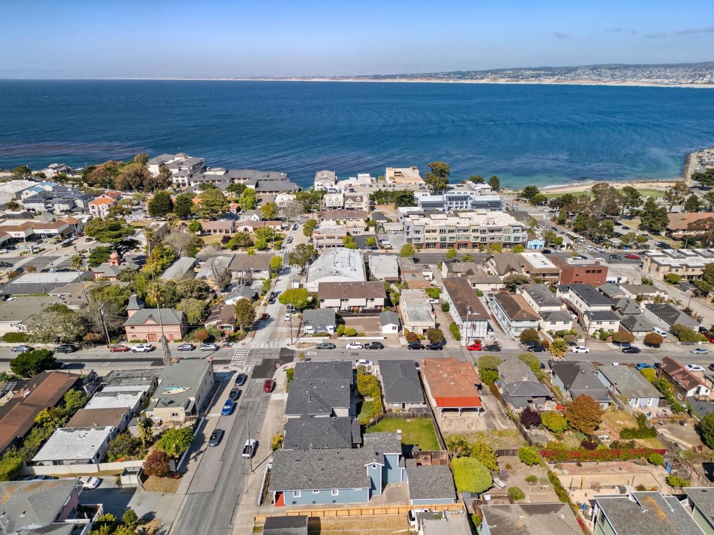 Detail Gallery Image 38 of 39 For 461 Dickman Ave, Monterey,  CA 93940 - 3 Beds | 2 Baths
