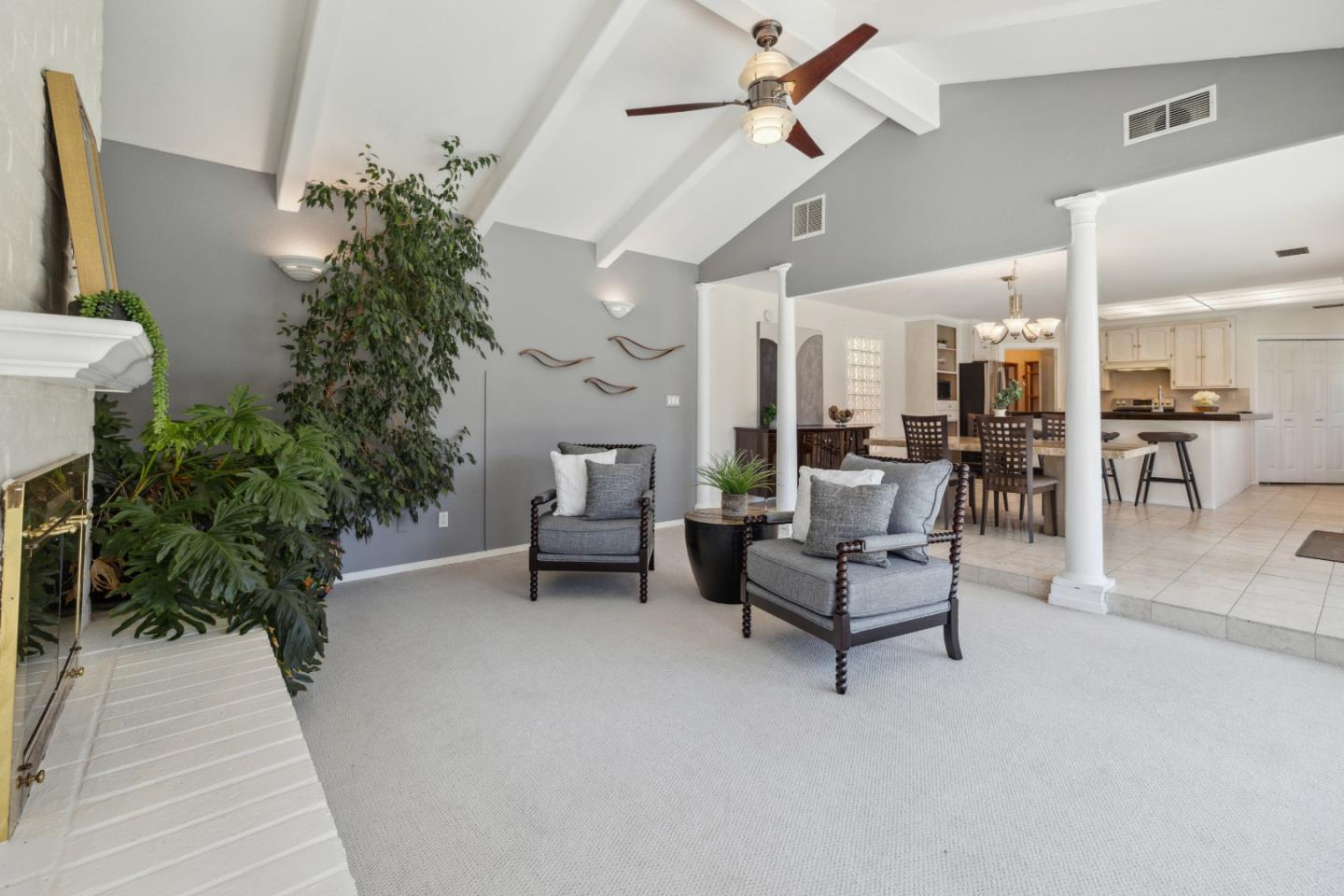 Detail Gallery Image 13 of 93 For 112 Alto Sol Ct, Scotts Valley,  CA 95066 - 4 Beds | 3 Baths