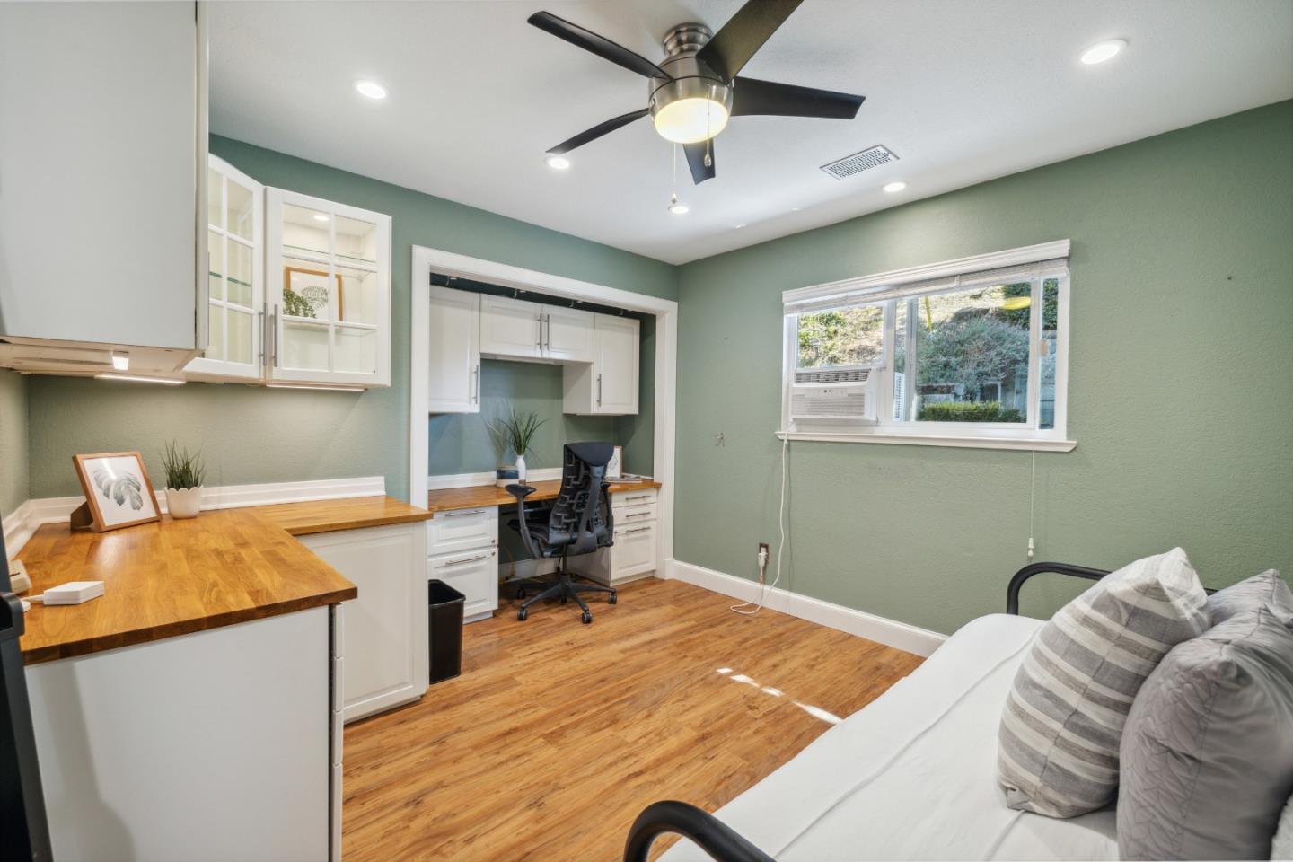 Detail Gallery Image 43 of 93 For 112 Alto Sol Ct, Scotts Valley,  CA 95066 - 4 Beds | 3 Baths