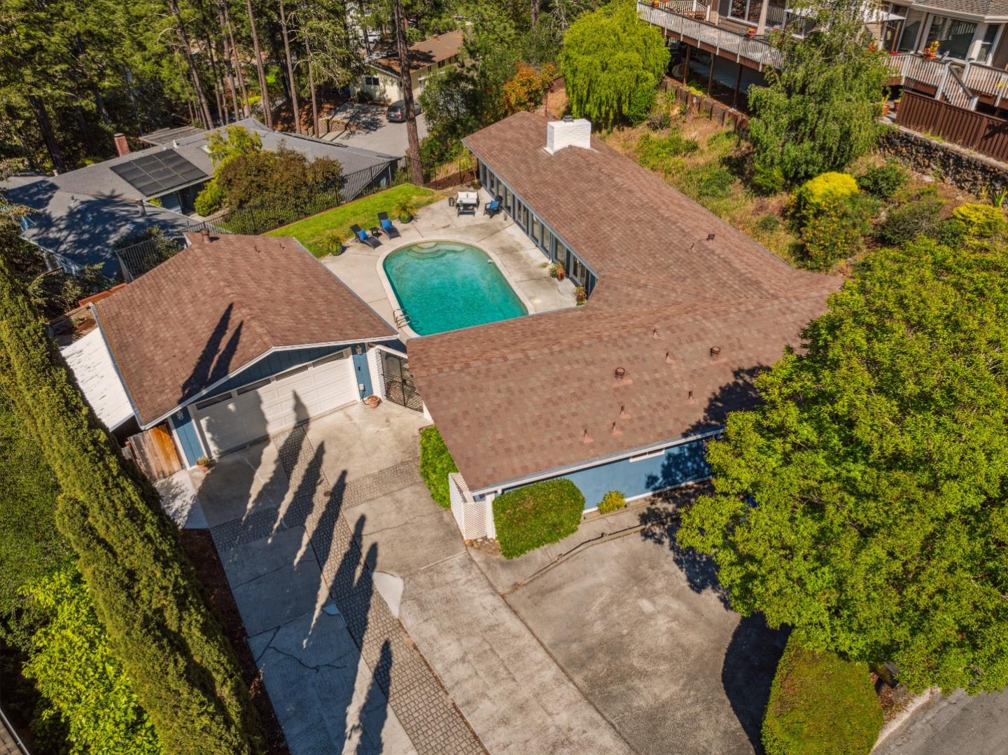Detail Gallery Image 89 of 93 For 112 Alto Sol Ct, Scotts Valley,  CA 95066 - 4 Beds | 3 Baths