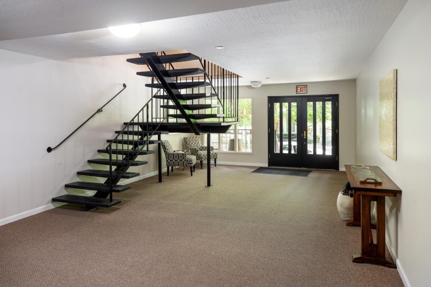 Detail Gallery Image 3 of 15 For 101 2nd St #2,  Los Altos,  CA 94022 - 1 Beds | 1 Baths