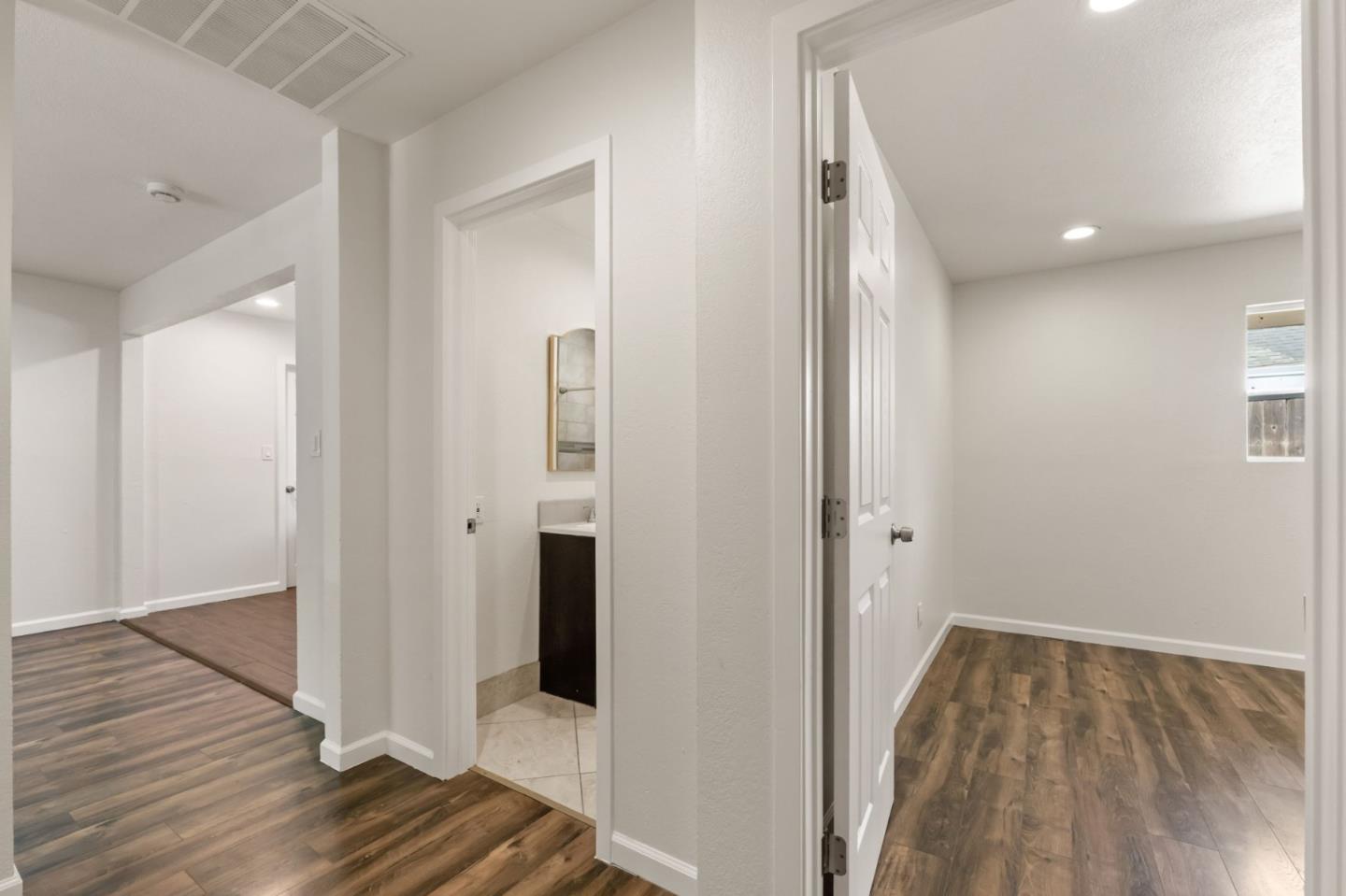 Detail Gallery Image 30 of 51 For 1301 Carver Rd, Modesto,  CA 95350 - – Beds | – Baths