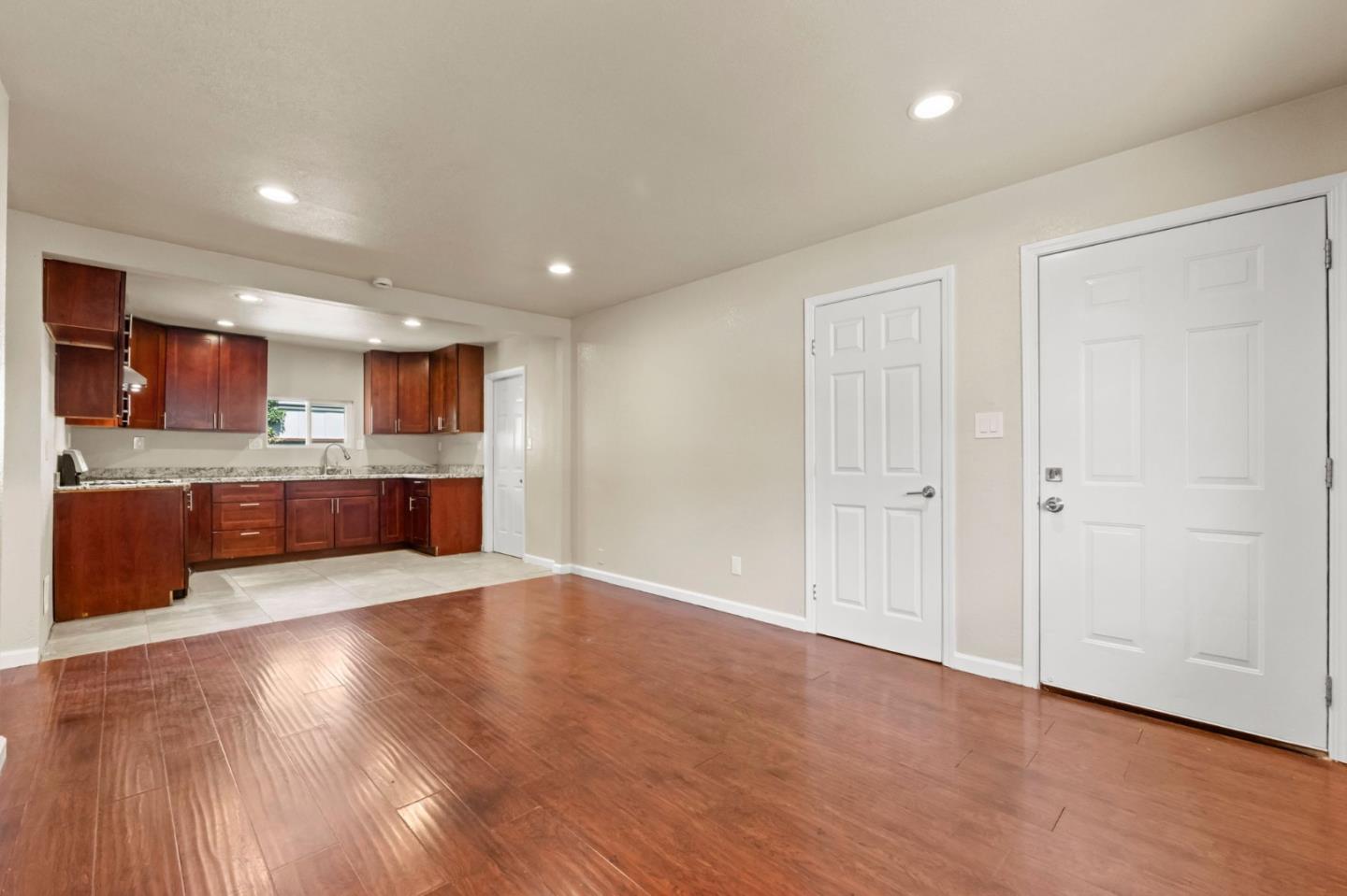 Detail Gallery Image 7 of 51 For 1301 Carver Rd, Modesto,  CA 95350 - – Beds | – Baths
