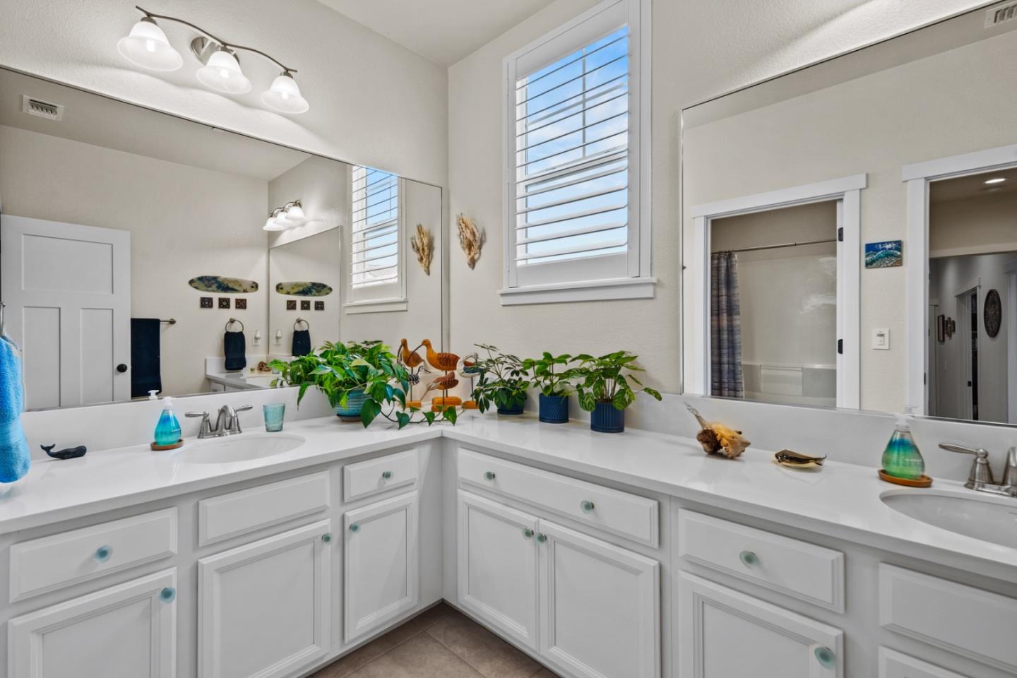 Detail Gallery Image 28 of 41 For 18938 Kilpatrick Ln, East Garrison,  CA 93933 - 3 Beds | 2/1 Baths