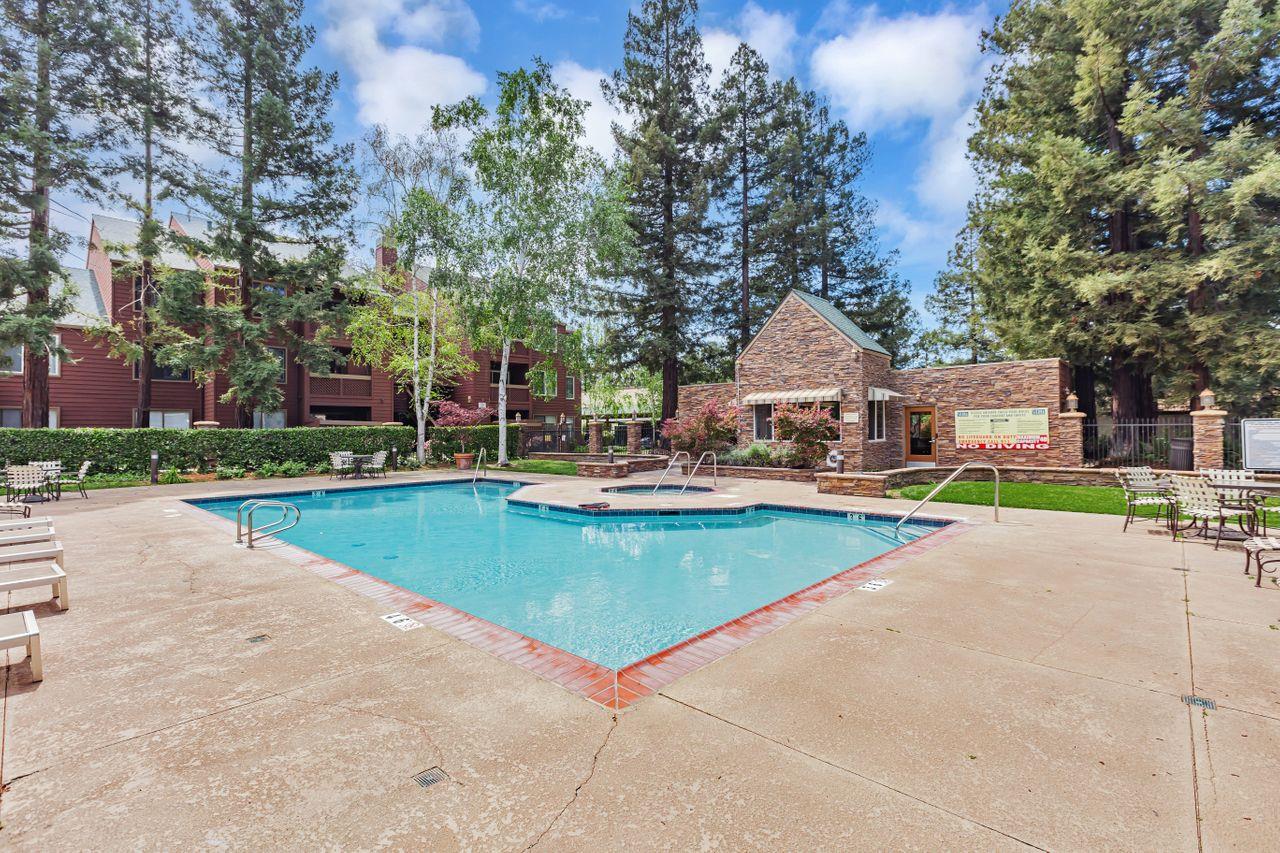Detail Gallery Image 31 of 43 For 1114 Yarwood Ct, San Jose,  CA 95128 - 1 Beds | 1 Baths