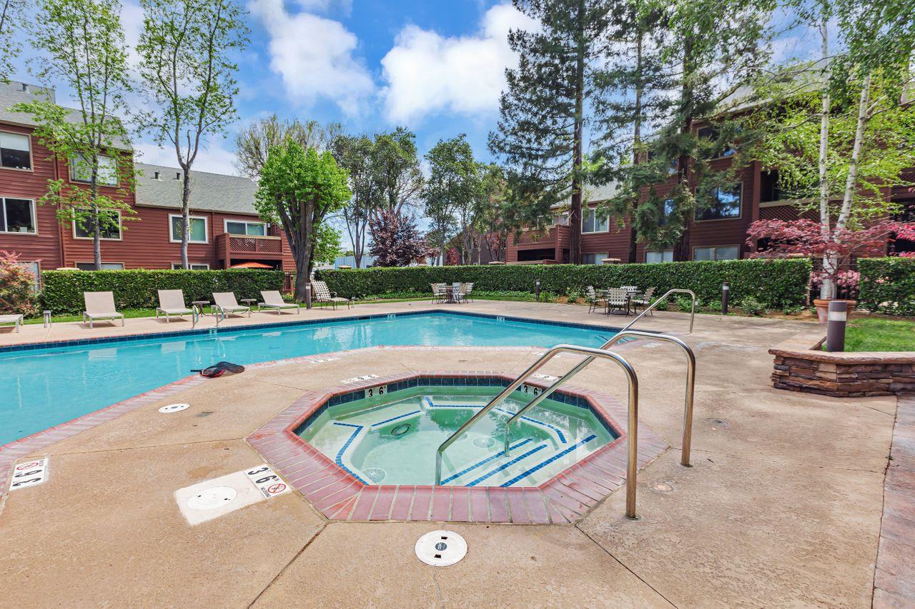 Detail Gallery Image 32 of 43 For 1114 Yarwood Ct, San Jose,  CA 95128 - 1 Beds | 1 Baths