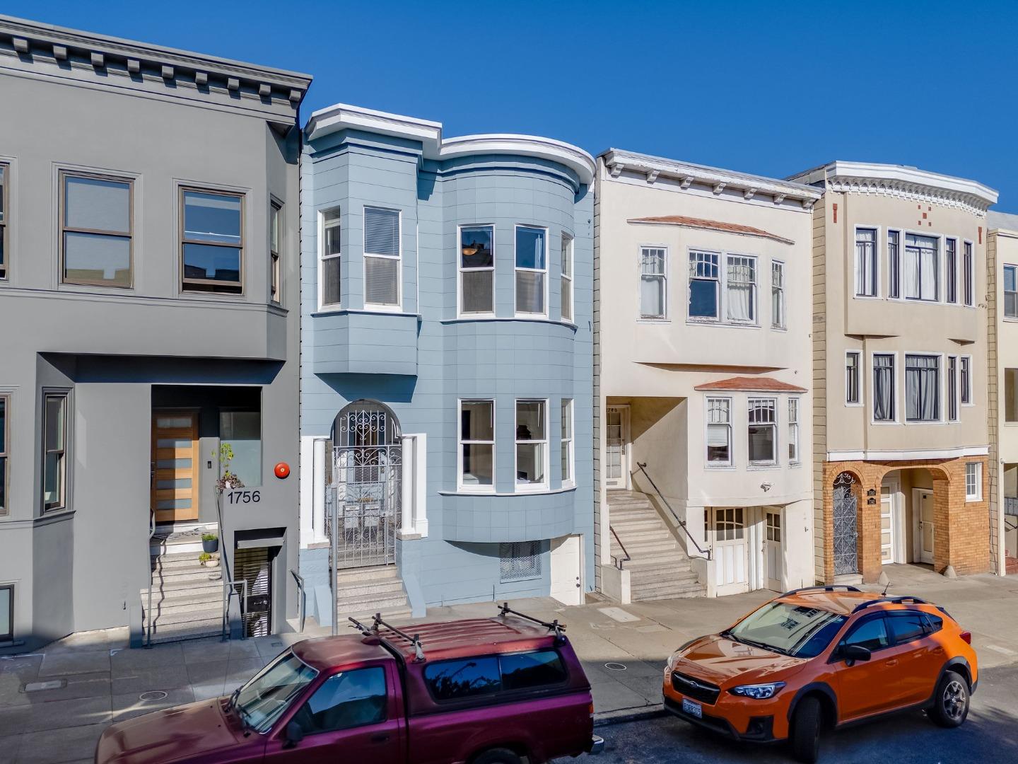 Detail Gallery Image 2 of 74 For 1750-1752 Leavenworth St, San Francisco,  CA 94109 - – Beds | – Baths