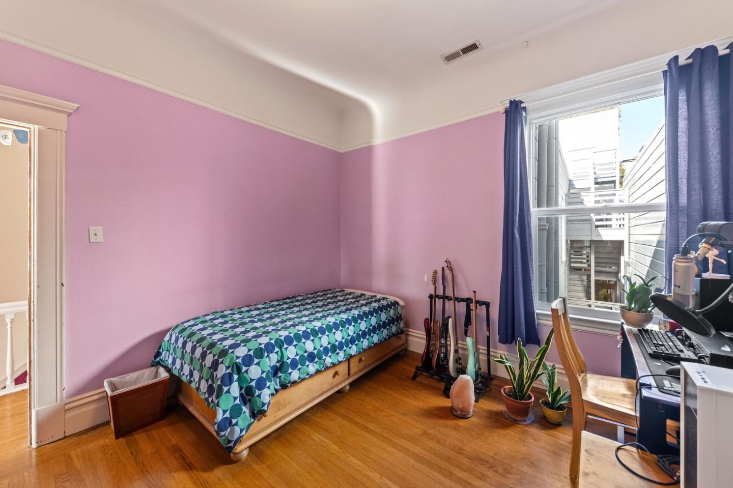 Detail Gallery Image 41 of 74 For 1750-1752 Leavenworth St, San Francisco,  CA 94109 - – Beds | – Baths