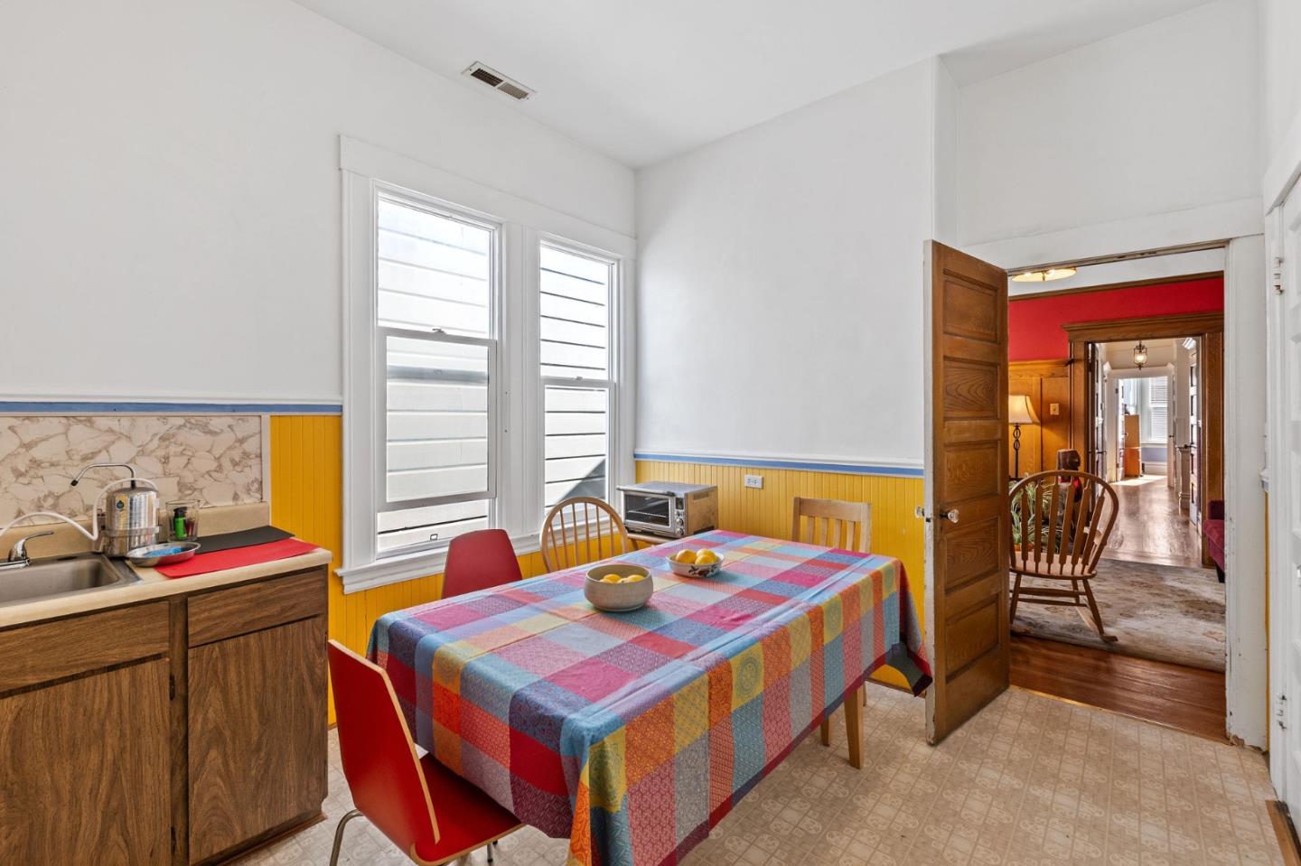 Detail Gallery Image 49 of 74 For 1750-1752 Leavenworth St, San Francisco,  CA 94109 - – Beds | – Baths
