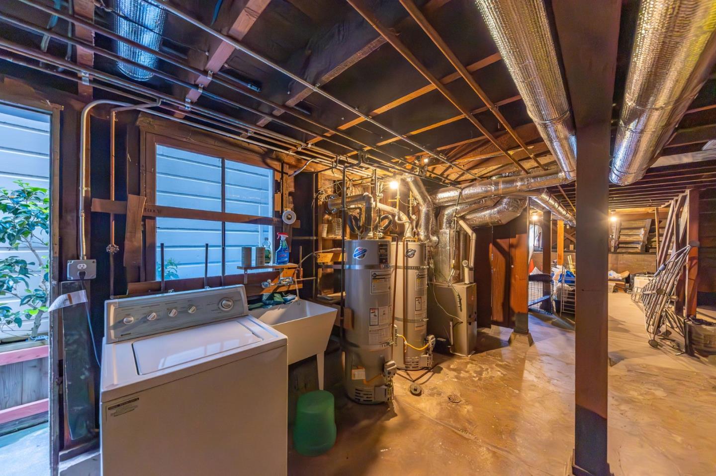 Detail Gallery Image 62 of 74 For 1750-1752 Leavenworth St, San Francisco,  CA 94109 - – Beds | – Baths