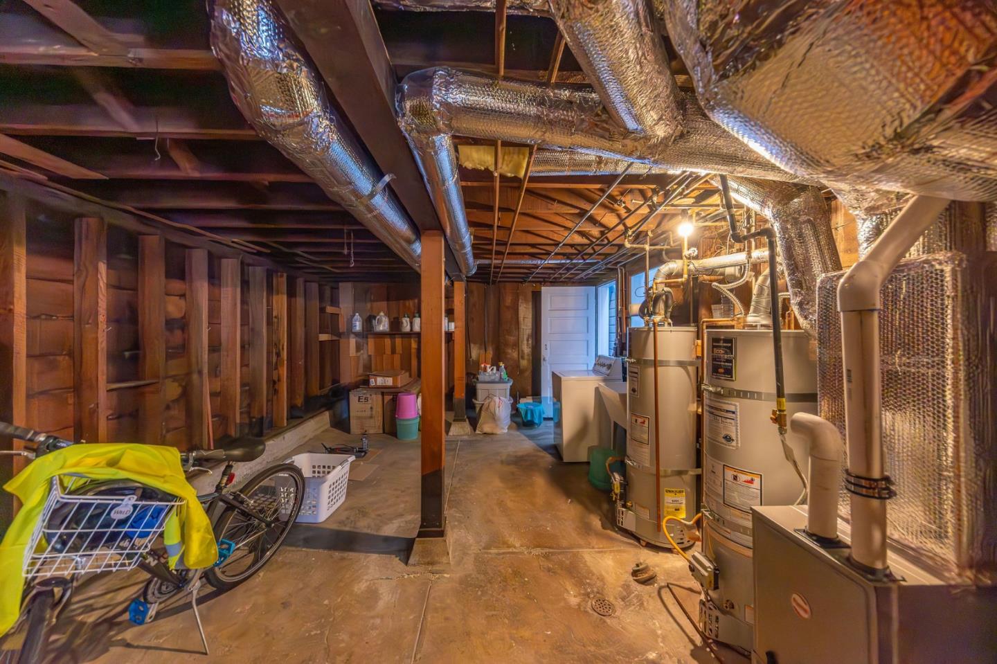 Detail Gallery Image 64 of 74 For 1750-1752 Leavenworth St, San Francisco,  CA 94109 - – Beds | – Baths