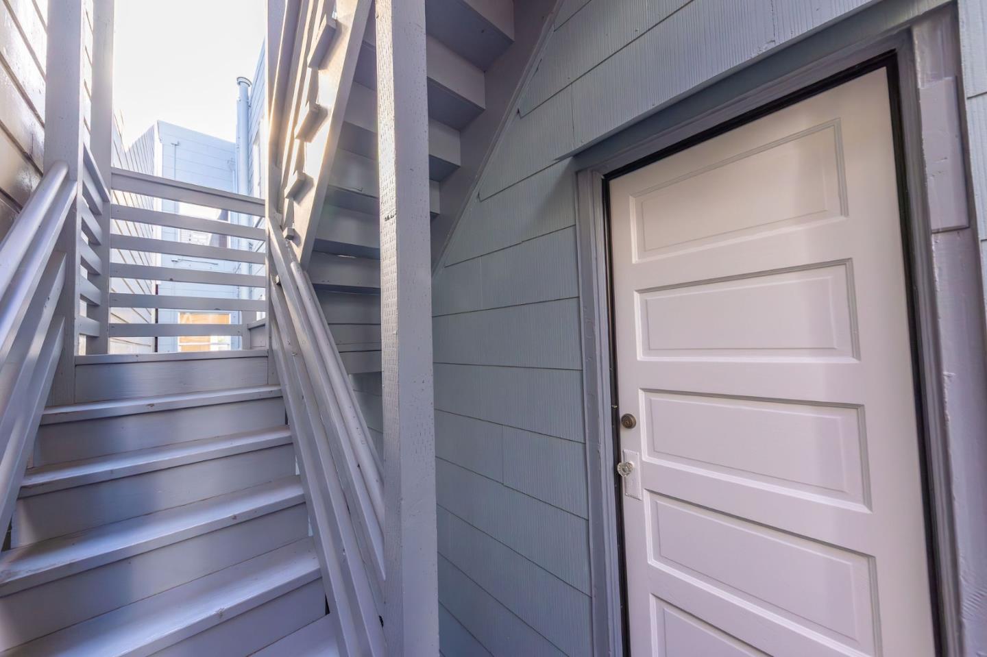 Detail Gallery Image 68 of 74 For 1750-1752 Leavenworth St, San Francisco,  CA 94109 - – Beds | – Baths