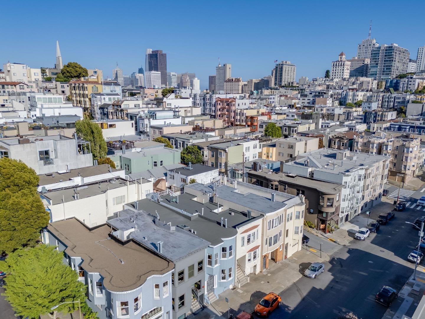 Detail Gallery Image 71 of 74 For 1750-1752 Leavenworth St, San Francisco,  CA 94109 - – Beds | – Baths
