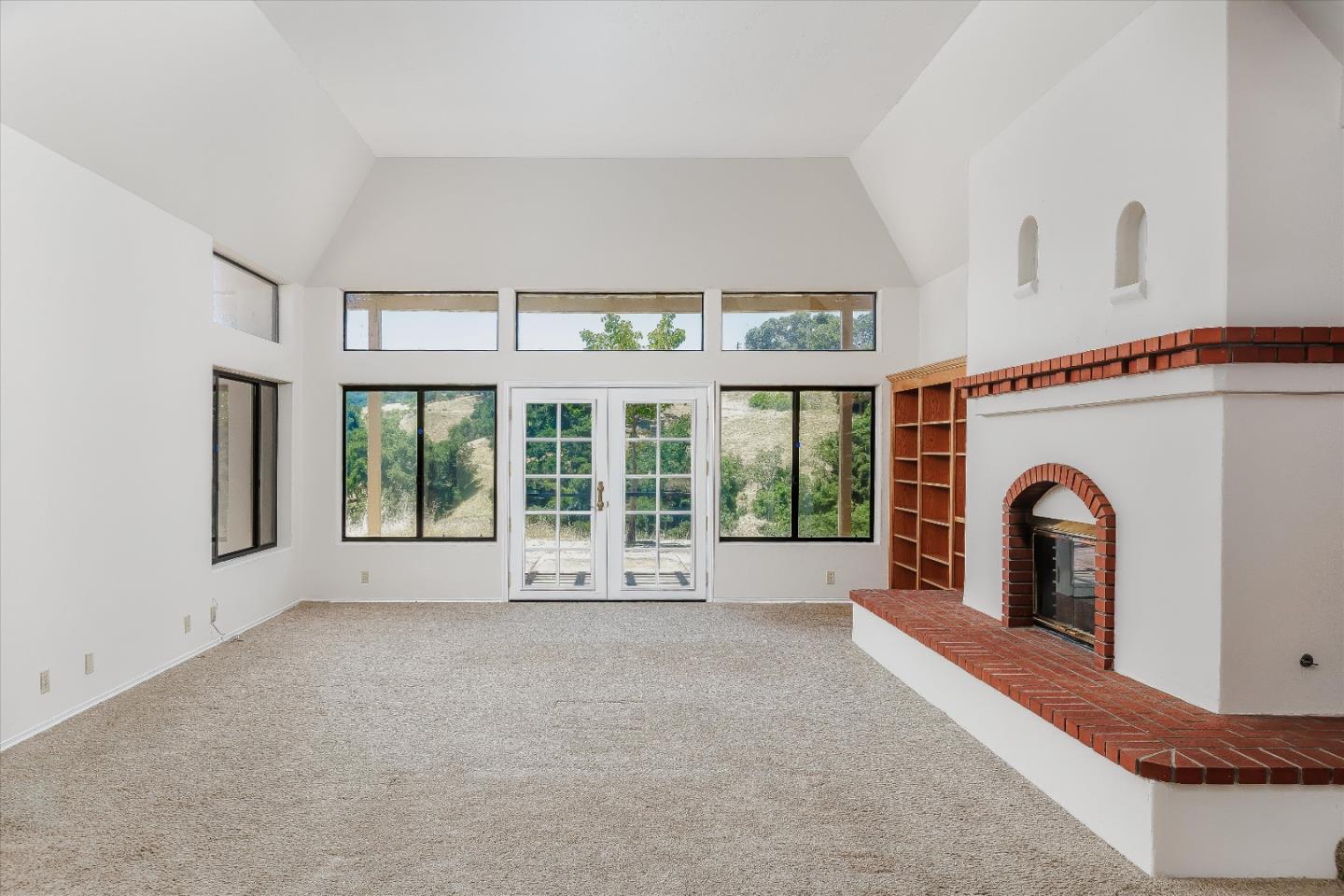 Detail Gallery Image 15 of 43 For 9400 Corriente Rd, Atascadero,  CA 93422 - 4 Beds | 3 Baths