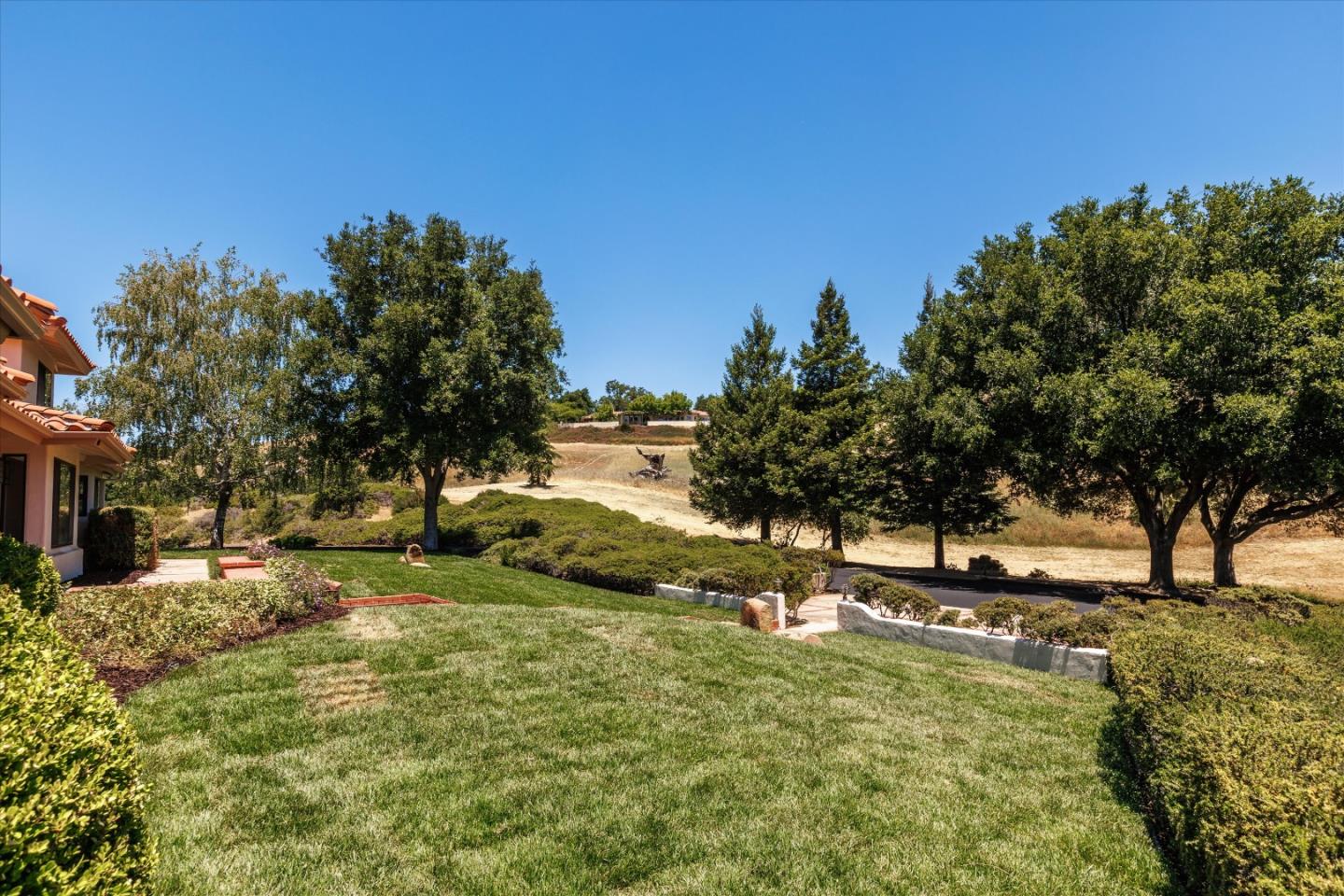 Detail Gallery Image 32 of 43 For 9400 Corriente Rd, Atascadero,  CA 93422 - 4 Beds | 3 Baths