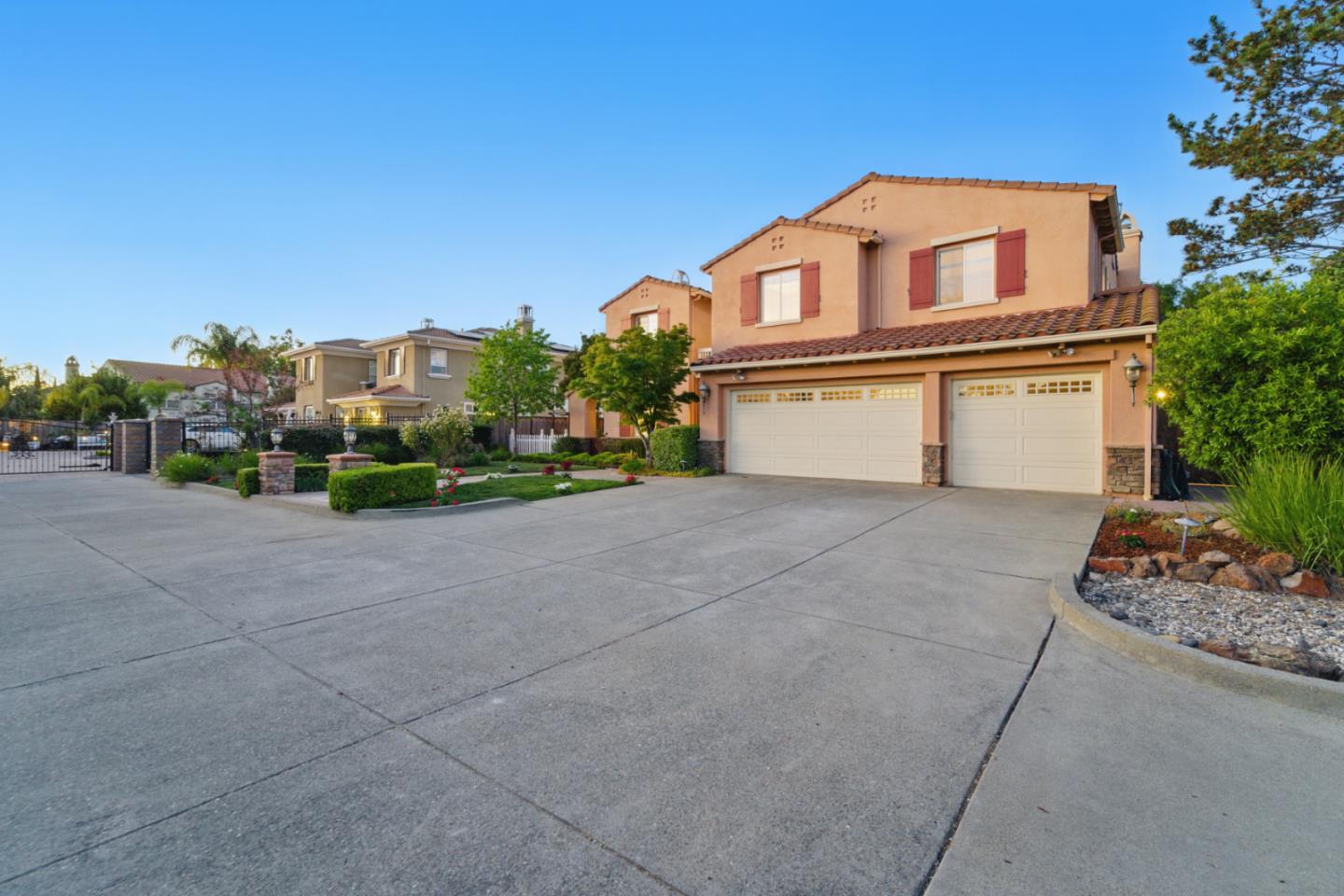 Detail Gallery Image 65 of 77 For 4769 Whitetail Ln, San Jose,  CA 95138 - 6 Beds | 3/1 Baths