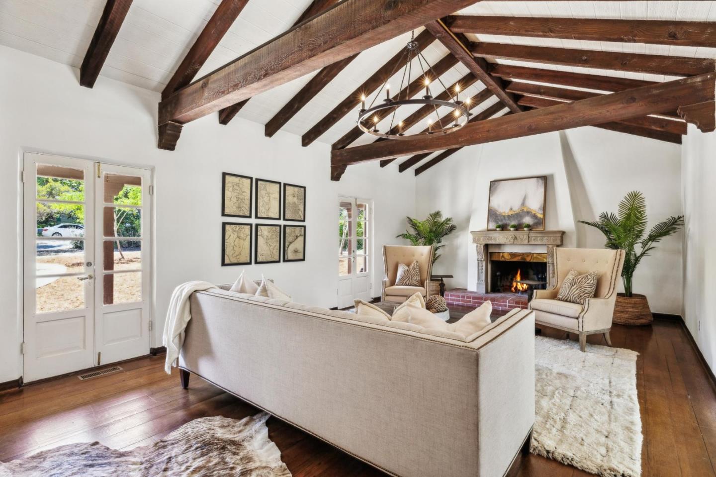 Detail Gallery Image 19 of 66 For 401 San Bernabe Dr, Monterey,  CA 93940 - 5 Beds | 5/1 Baths