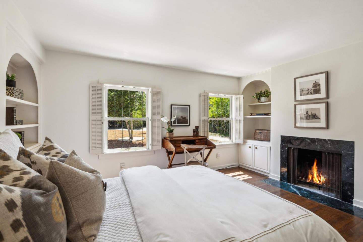 Detail Gallery Image 34 of 66 For 401 San Bernabe Dr, Monterey,  CA 93940 - 5 Beds | 5/1 Baths