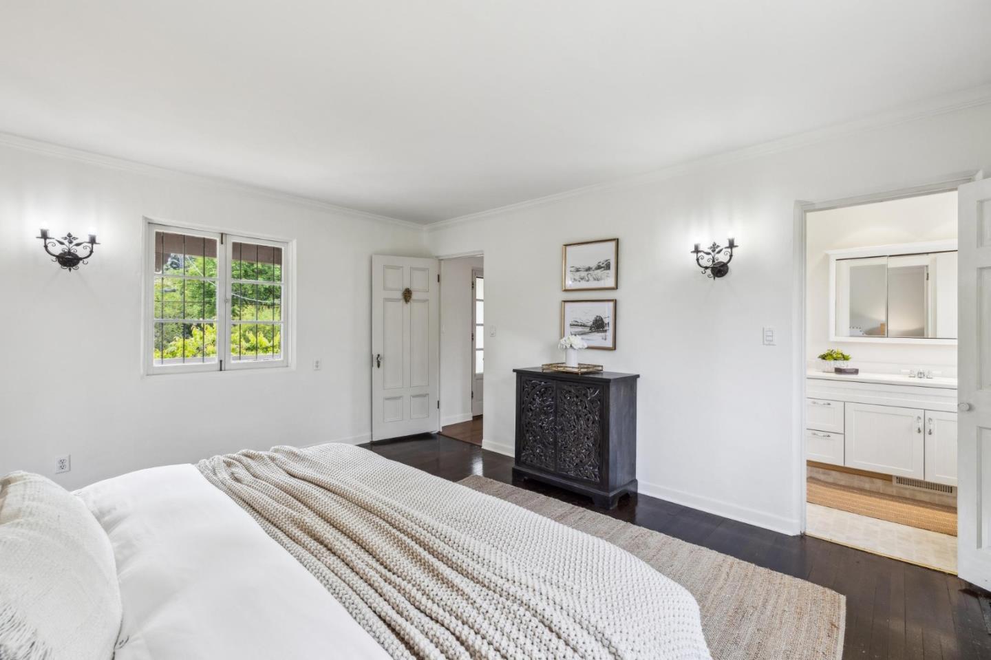 Detail Gallery Image 56 of 66 For 401 San Bernabe Dr, Monterey,  CA 93940 - 5 Beds | 5/1 Baths