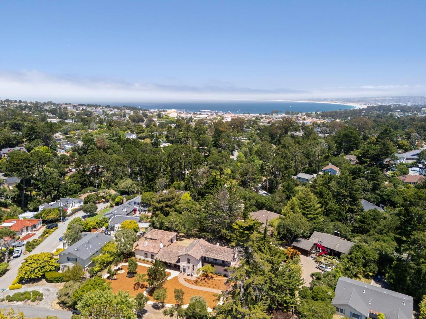 Detail Gallery Image 65 of 66 For 401 San Bernabe Dr, Monterey,  CA 93940 - 5 Beds | 5/1 Baths
