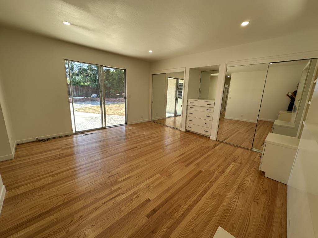 Detail Gallery Image 4 of 18 For 12689 Cambridge Dr, Saratoga,  CA 95070 - 4 Beds | 2/1 Baths