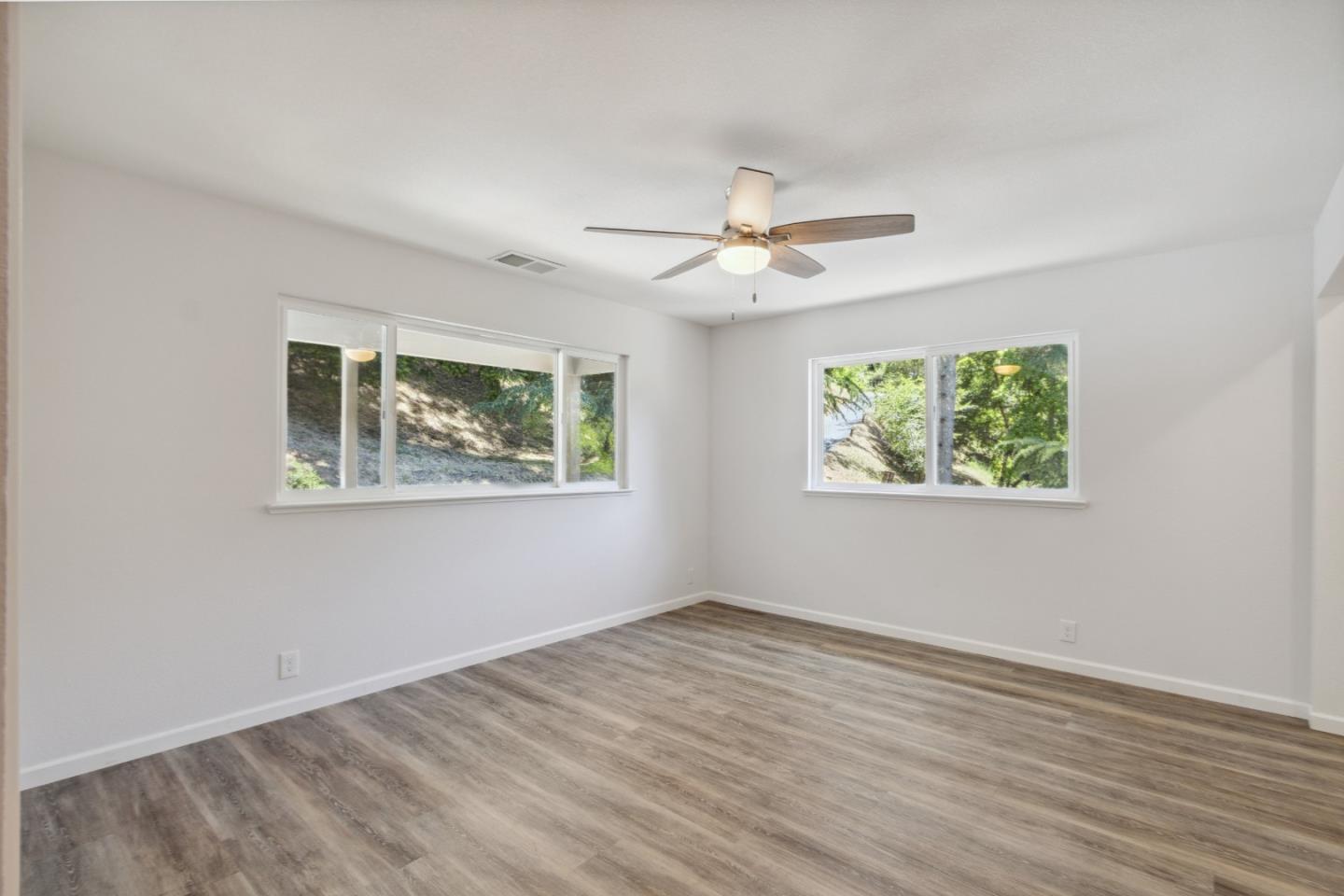 Detail Gallery Image 27 of 113 For 24895 Skyland Rd, Los Gatos,  CA 95033 - 4 Beds | 2 Baths