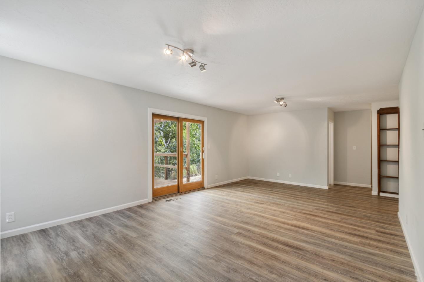 Detail Gallery Image 35 of 113 For 24895 Skyland Rd, Los Gatos,  CA 95033 - 4 Beds | 2 Baths