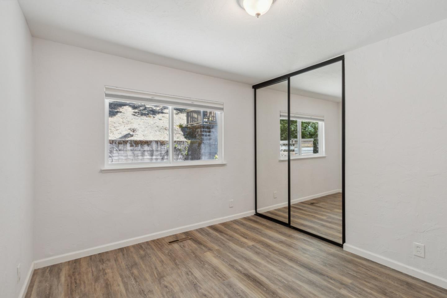 Detail Gallery Image 40 of 113 For 24895 Skyland Rd, Los Gatos,  CA 95033 - 4 Beds | 2 Baths