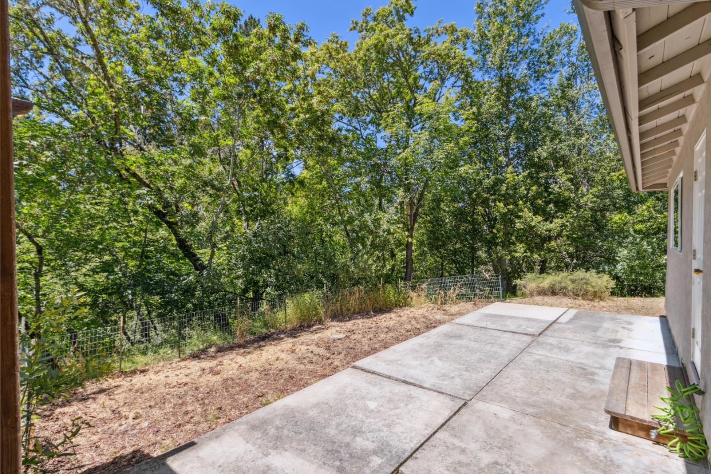 Detail Gallery Image 43 of 113 For 24895 Skyland Rd, Los Gatos,  CA 95033 - 4 Beds | 2 Baths