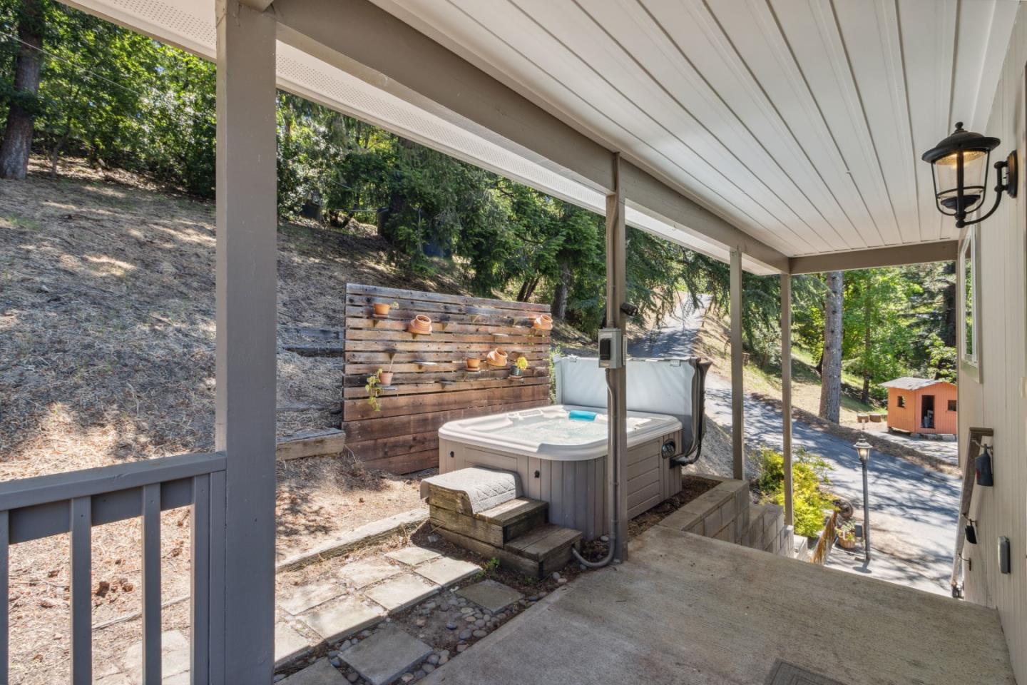 Detail Gallery Image 55 of 113 For 24895 Skyland Rd, Los Gatos,  CA 95033 - 4 Beds | 2 Baths