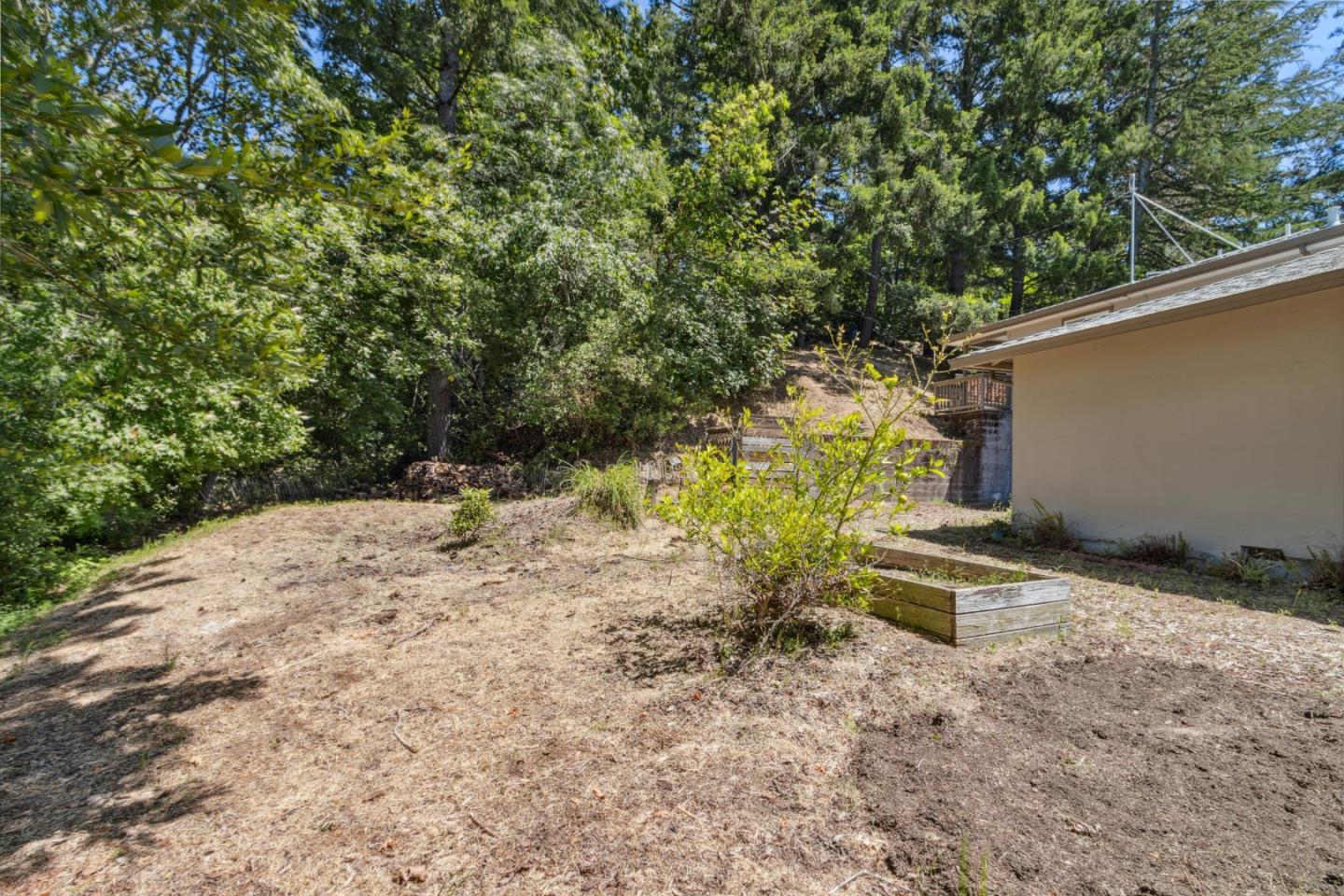 Detail Gallery Image 61 of 113 For 24895 Skyland Rd, Los Gatos,  CA 95033 - 4 Beds | 2 Baths