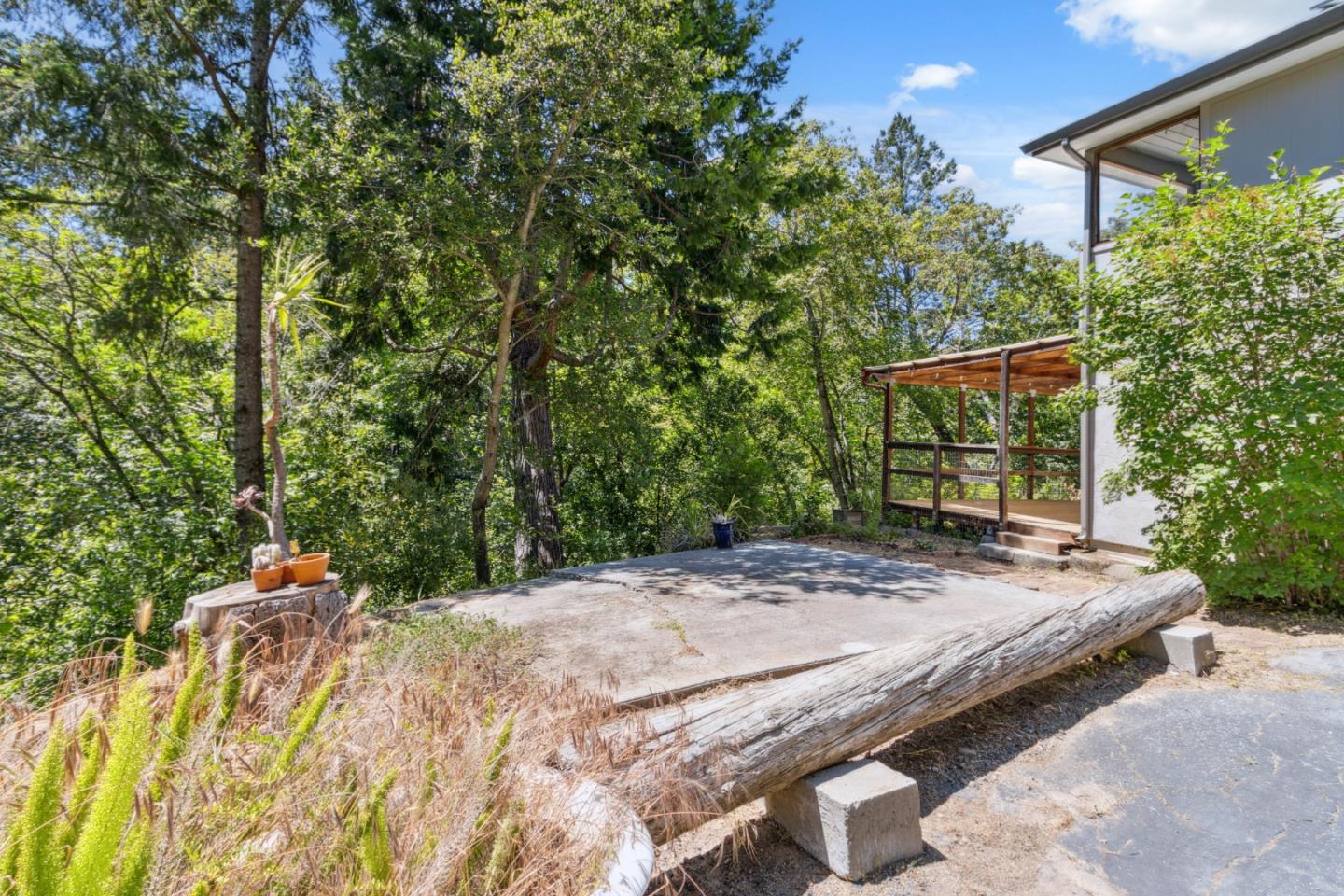 Detail Gallery Image 69 of 113 For 24895 Skyland Rd, Los Gatos,  CA 95033 - 4 Beds | 2 Baths