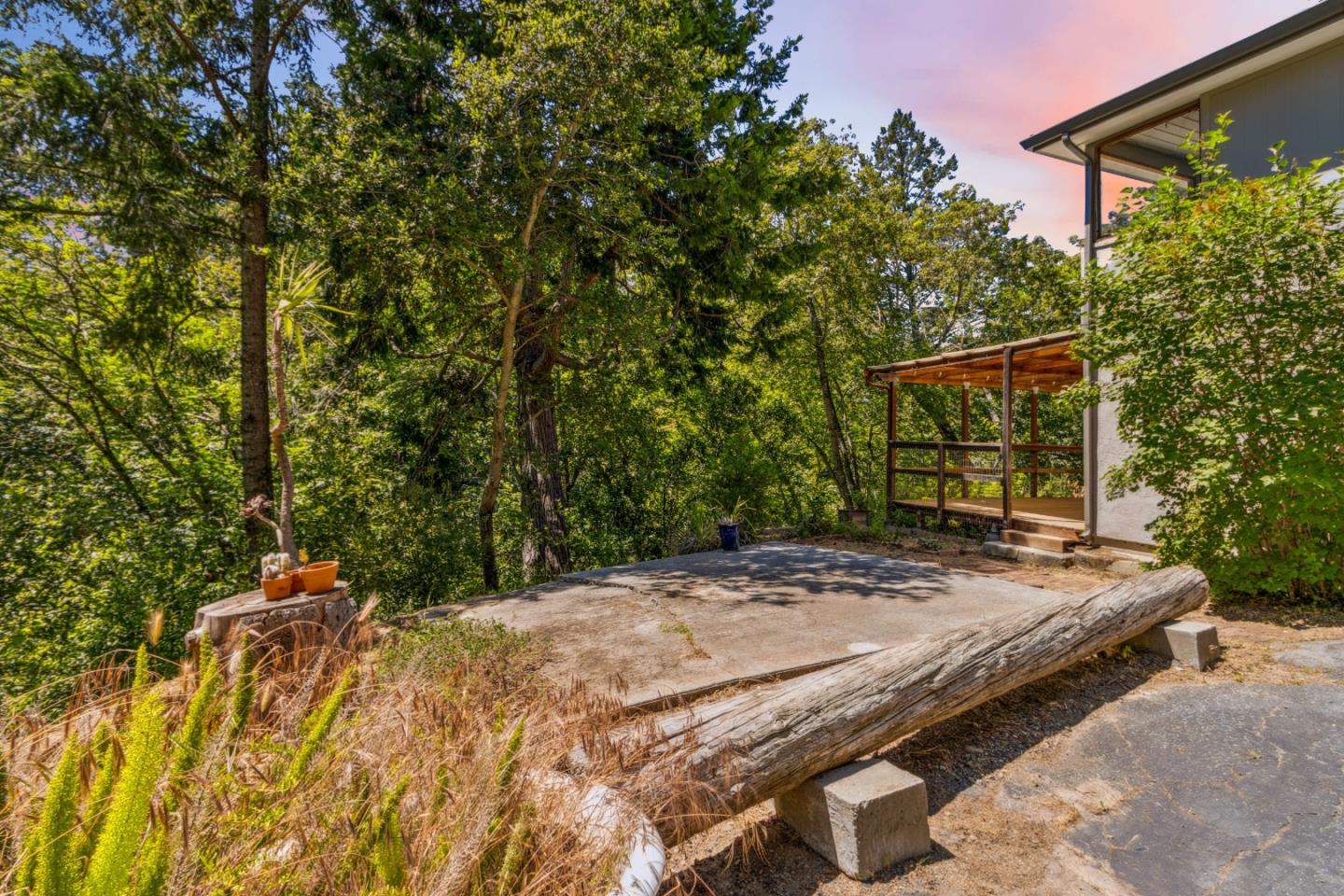 Detail Gallery Image 95 of 113 For 24895 Skyland Rd, Los Gatos,  CA 95033 - 4 Beds | 2 Baths