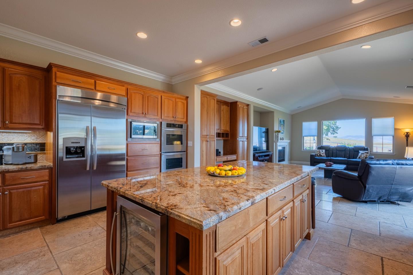 Detail Gallery Image 64 of 92 For 936 Calle Cruz, San Juan Bautista,  CA 95045 - 3 Beds | 2/1 Baths