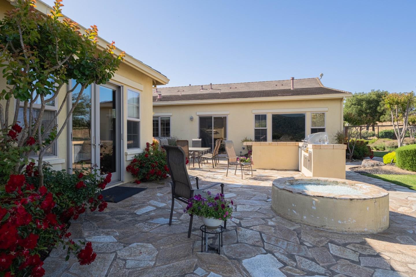 Detail Gallery Image 76 of 92 For 936 Calle Cruz, San Juan Bautista,  CA 95045 - 3 Beds | 2/1 Baths