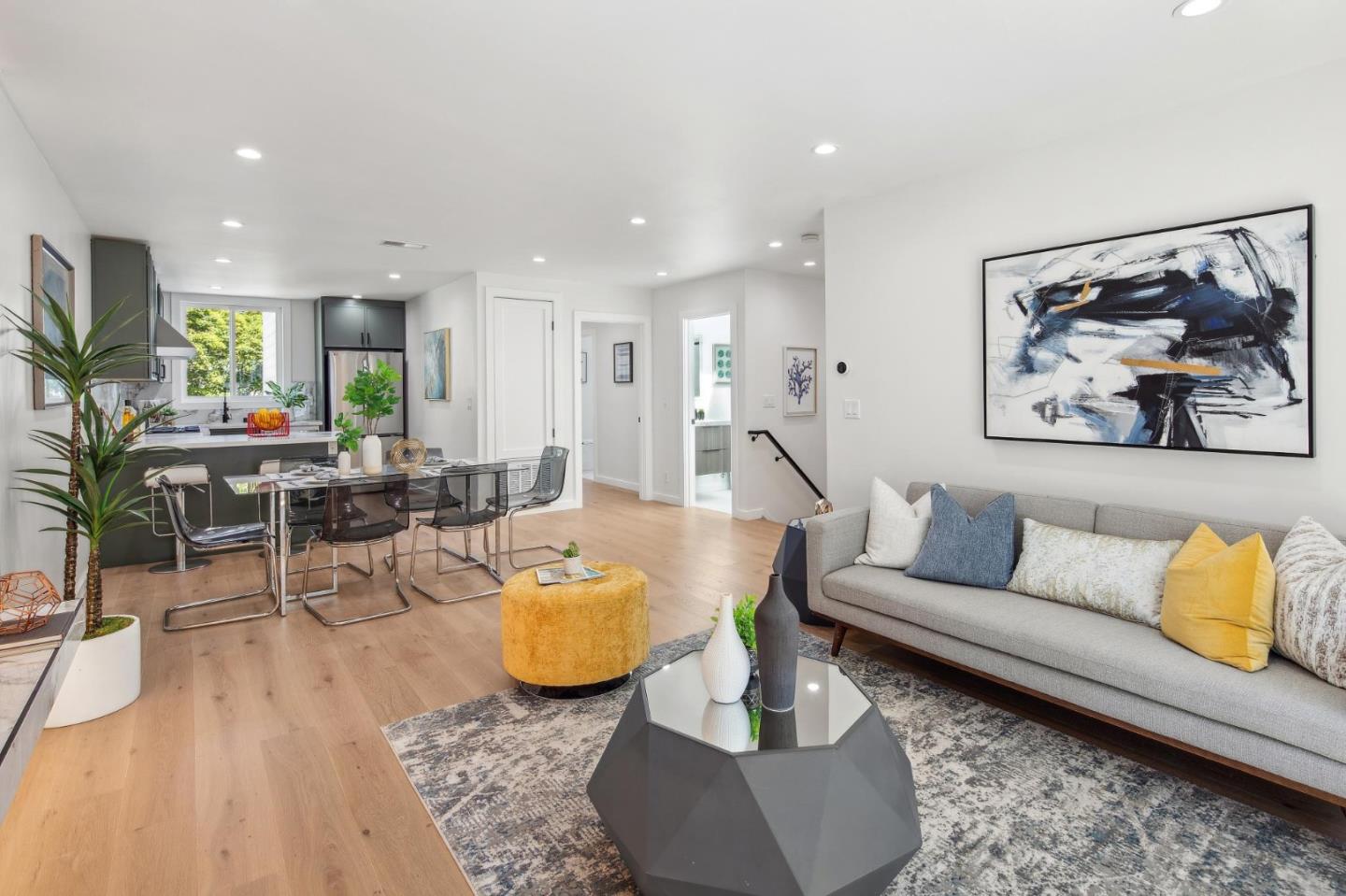 Detail Gallery Image 18 of 57 For 26 Glenview Dr, San Francisco,  CA 94131 - 4 Beds | 3 Baths