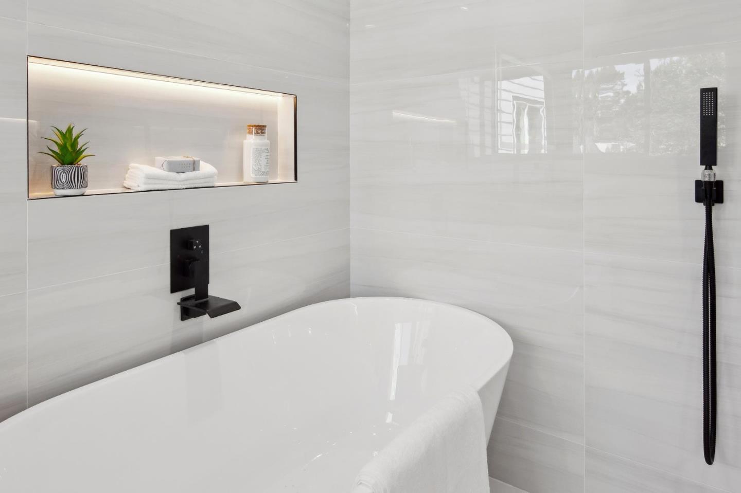 Detail Gallery Image 31 of 57 For 26 Glenview Dr, San Francisco,  CA 94131 - 4 Beds | 3 Baths
