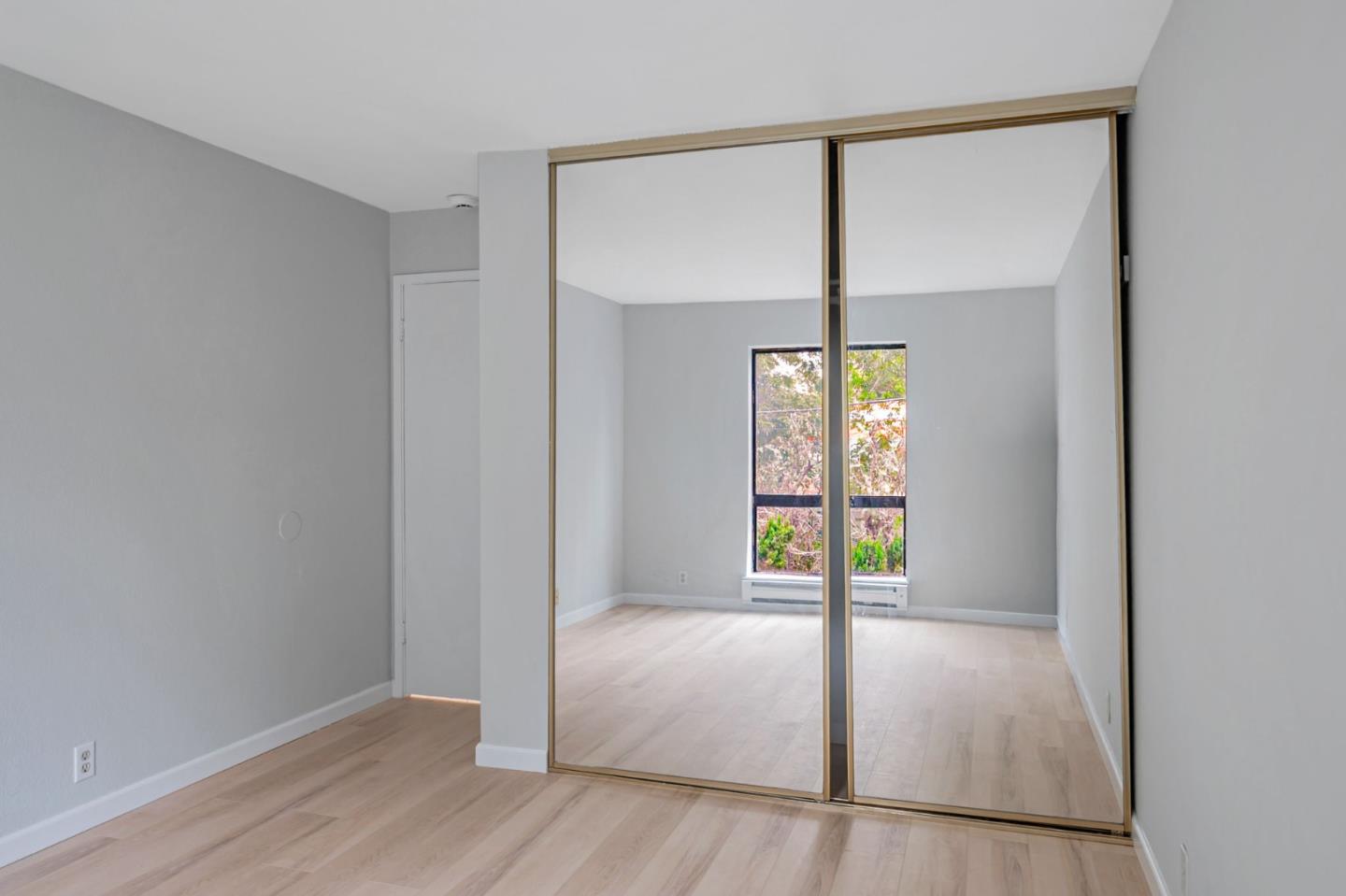 Detail Gallery Image 13 of 24 For 16006 E 14th St #106,  San Leandro,  CA 94578 - 2 Beds | 2 Baths