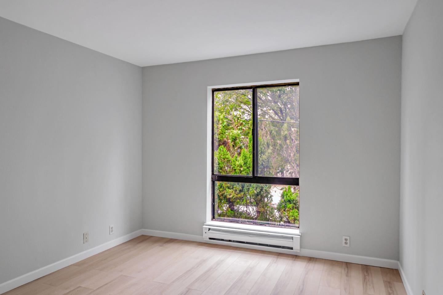 Detail Gallery Image 15 of 24 For 16006 E 14th St #106,  San Leandro,  CA 94578 - 2 Beds | 2 Baths