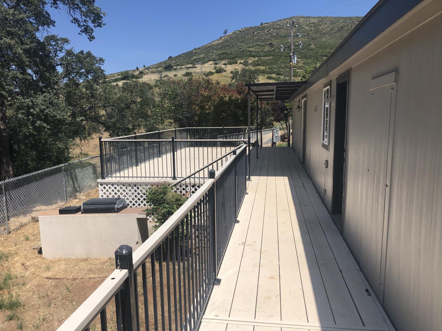 Detail Gallery Image 20 of 44 For 8260 Hunters Valley Rd, Mariposa,  CA 95338 - 3 Beds | 2 Baths