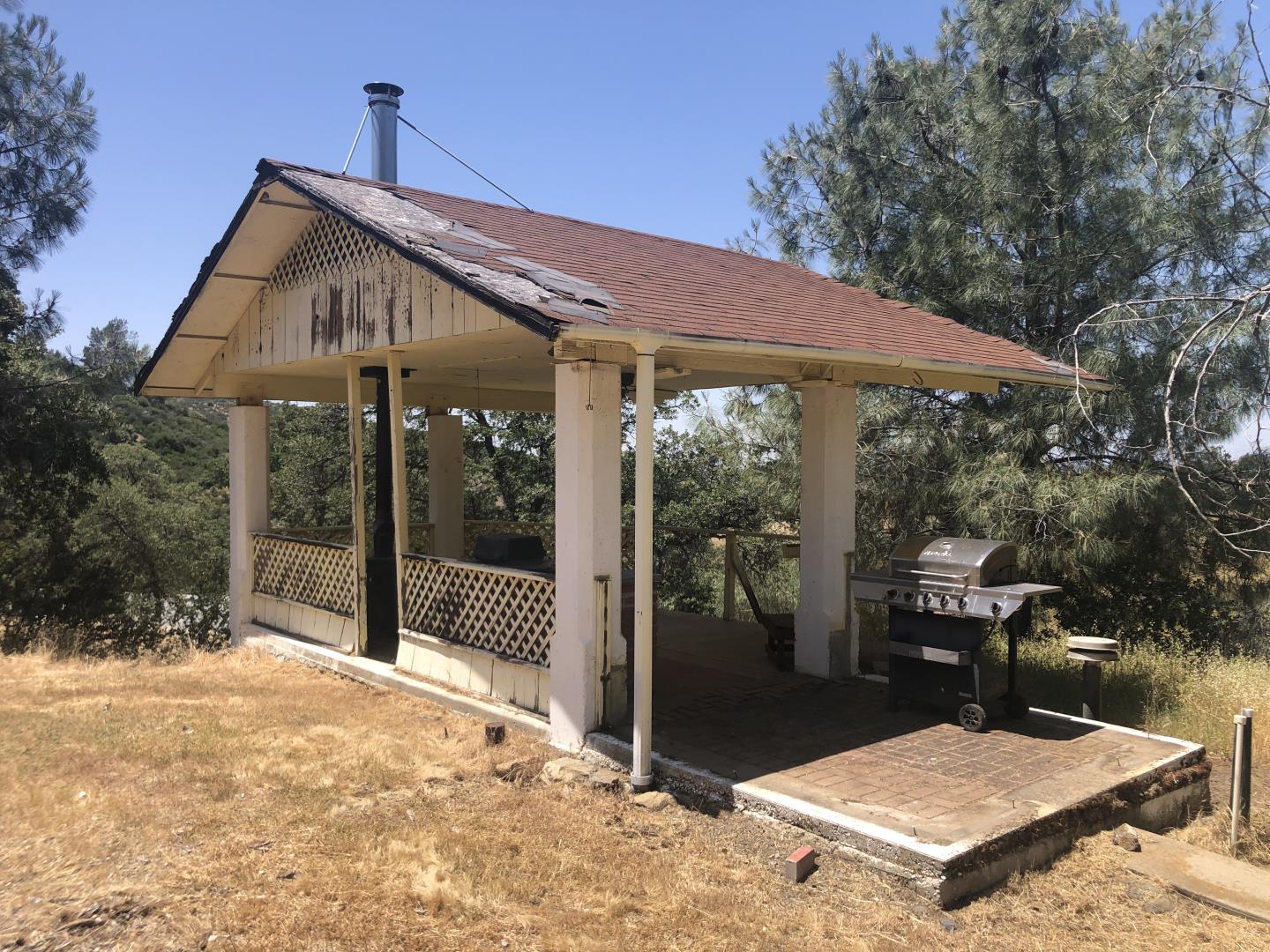 Detail Gallery Image 21 of 44 For 8260 Hunters Valley Rd, Mariposa,  CA 95338 - 3 Beds | 2 Baths
