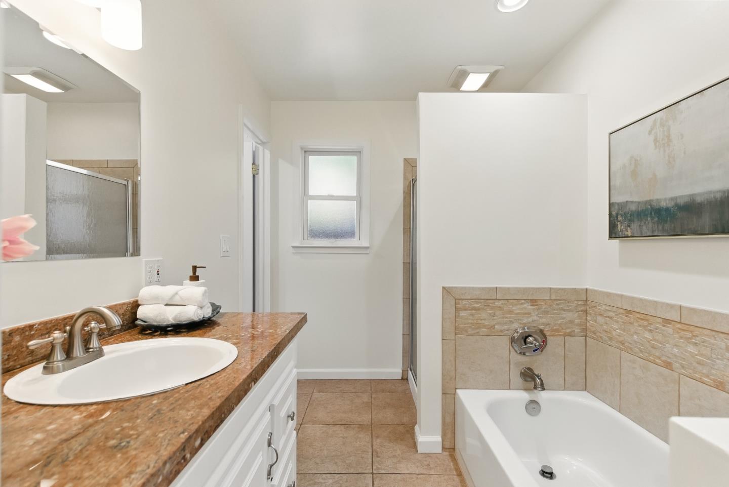 Detail Gallery Image 21 of 50 For 3996 Jefferson Ave, Redwood City,  CA 94062 - 3 Beds | 3 Baths