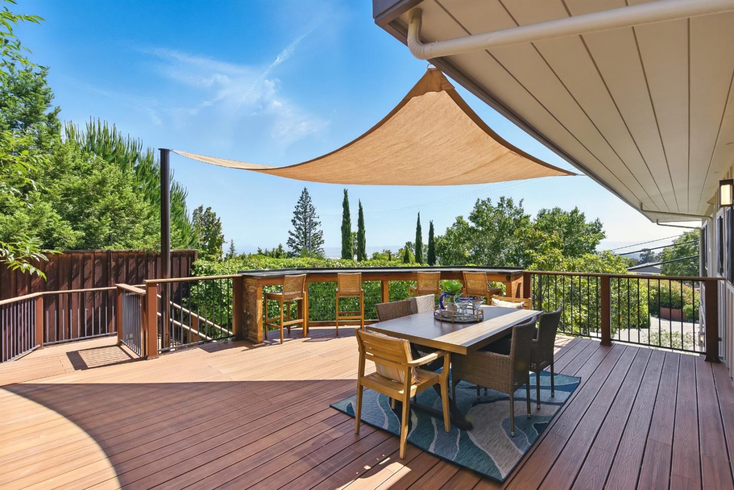 Detail Gallery Image 31 of 50 For 3996 Jefferson Ave, Redwood City,  CA 94062 - 3 Beds | 3 Baths
