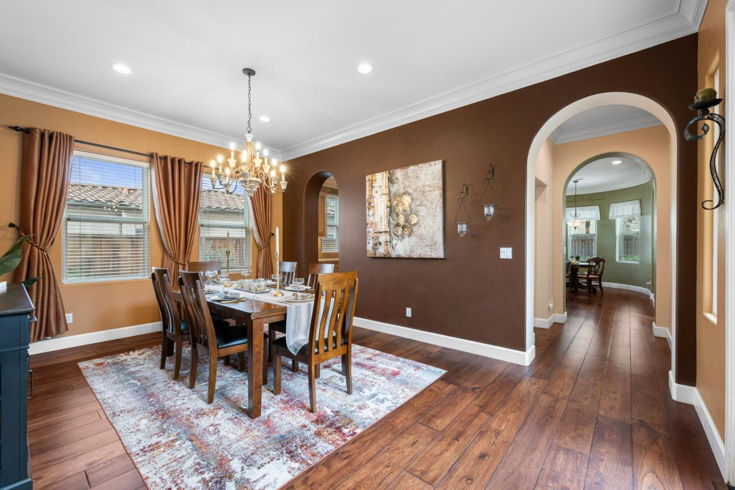Detail Gallery Image 11 of 79 For 2555 Muirfield Way, Gilroy,  CA 95020 - 4 Beds | 3/1 Baths