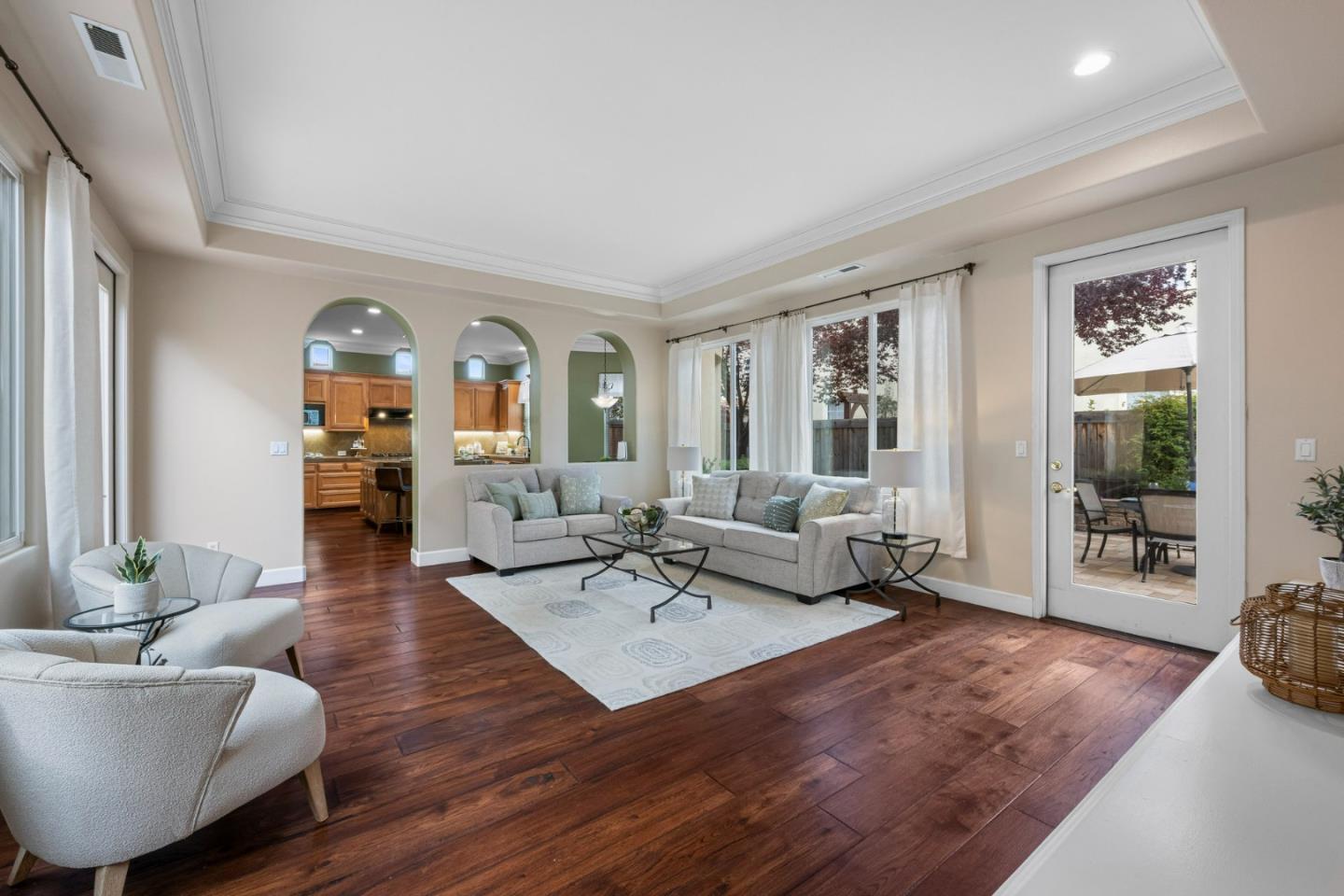 Detail Gallery Image 22 of 79 For 2555 Muirfield Way, Gilroy,  CA 95020 - 4 Beds | 3/1 Baths