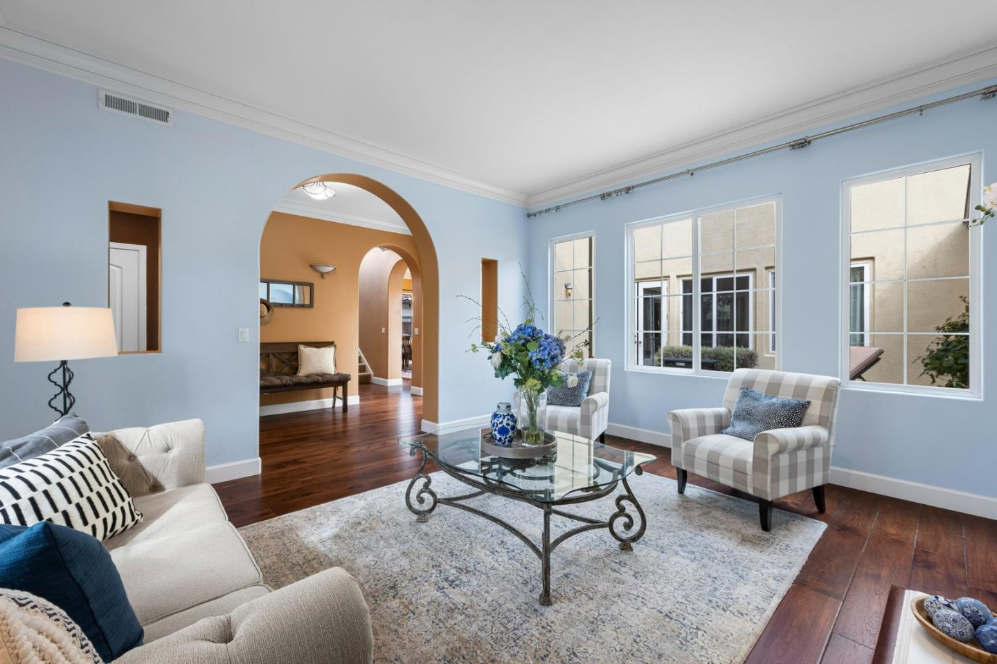 Detail Gallery Image 9 of 79 For 2555 Muirfield Way, Gilroy,  CA 95020 - 4 Beds | 3/1 Baths