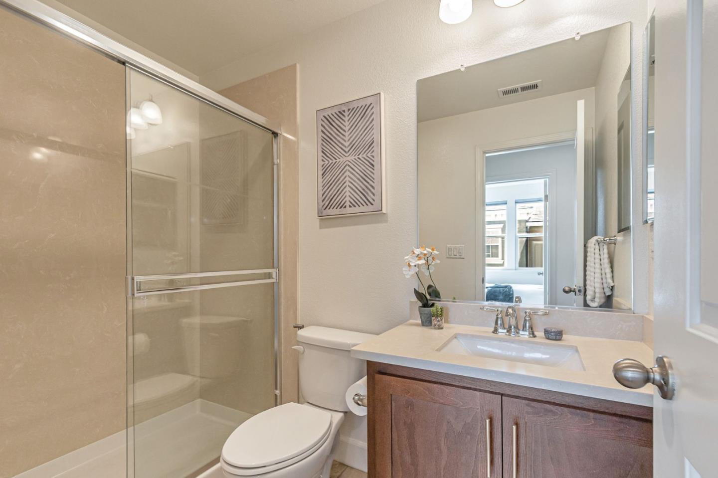 Detail Gallery Image 13 of 33 For 38984 Primula Ter, Newark,  CA 94560 - 3 Beds | 3 Baths